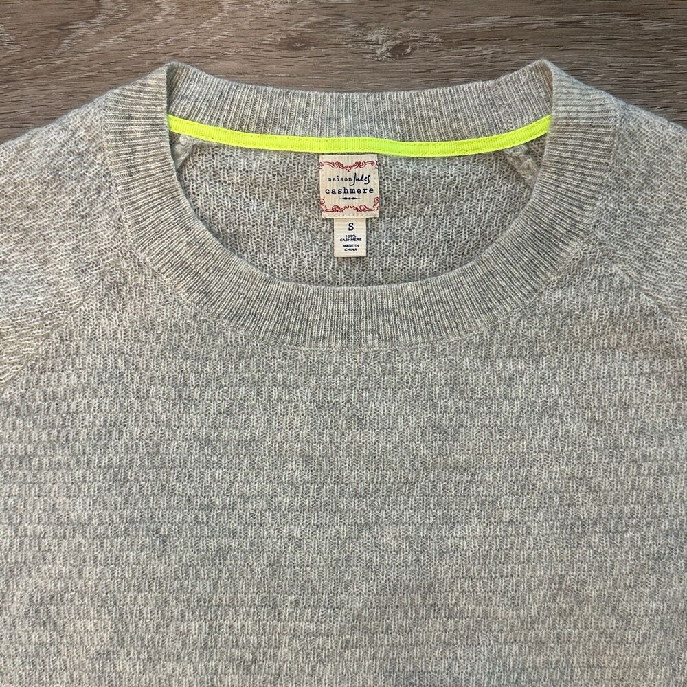 Maison Jules 100% Cashmere Heather Grey Waffle Knit Crewneck Sweater Size Small